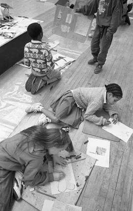 Southwark Open Exhibition (children&#039;s workshop), 1990, photo 34 (Phil Polglaze)