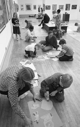 Southwark Open Exhibition (children&#039;s workshop), 1990, photo 35 (Phil Polglaze)
