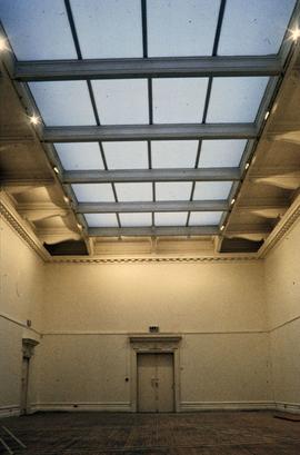Exhibition: Interior and Exterior photographs of SLG, 2003, slide 13
