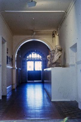 Exhibition: Interior and Exterior photographs of SLG, 2003, slide 52